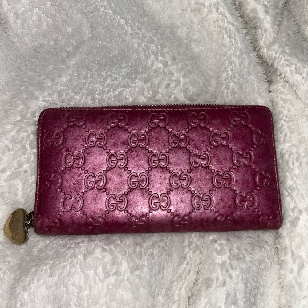 Gucci Fuchsia Micro Guccisima